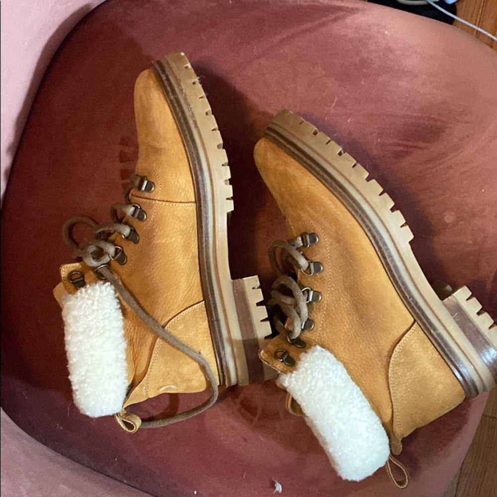 Brand new MGemi winter leather boots